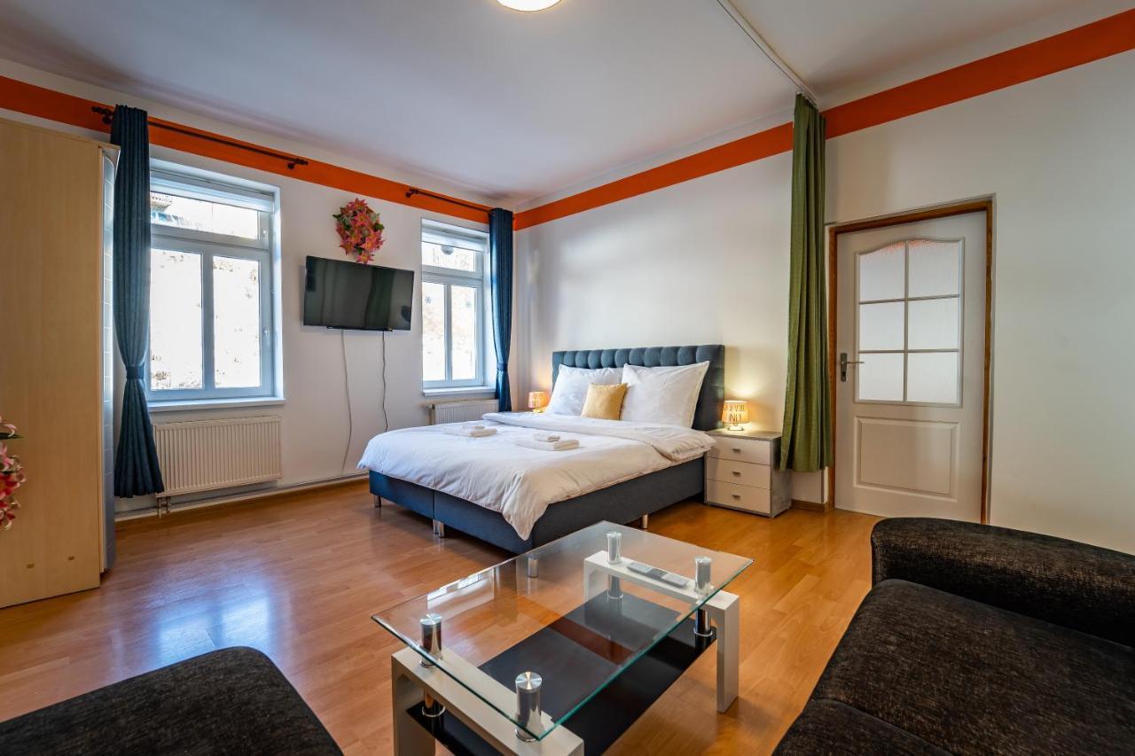 Tuan Long Apartments 야히모프 외부 사진